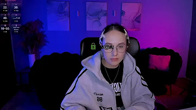 mona cloud online show from 04/02/26, 11:00