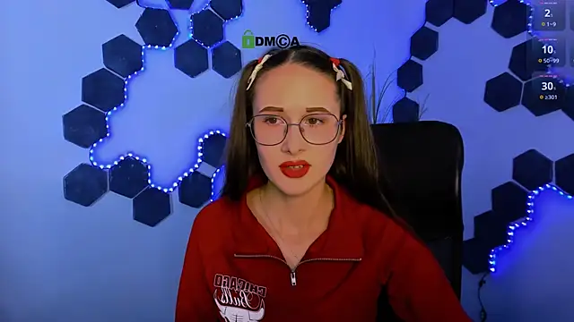 mona cloud online show from 05/13/26, 07:43