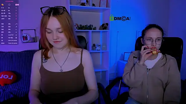 mona cloud online show from 10/08/25, 07:25