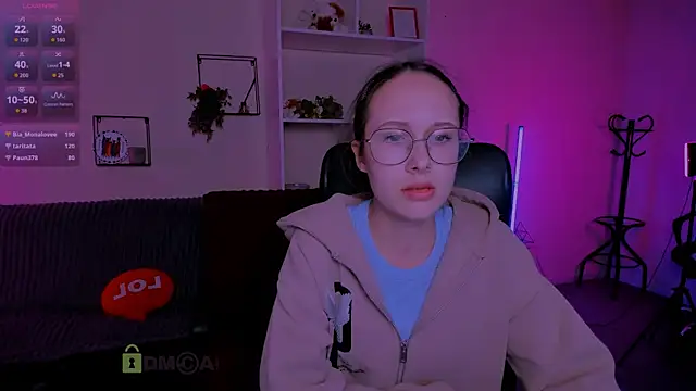 mona cloud online show from 10/12/25, 11:39