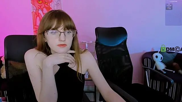 Snapshot of mona_cloud chatting on 01/11/26, 11:33 mona cloud online show from 01/11/26, 11:33