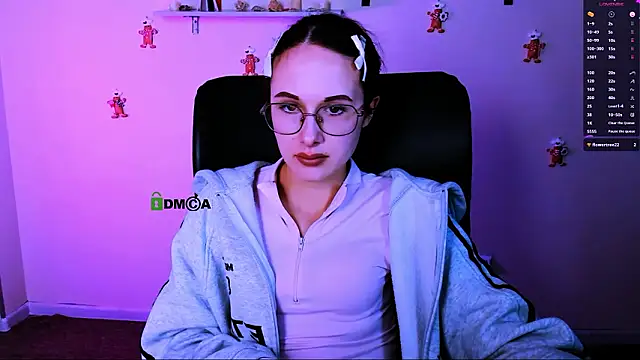 Snapshot of mona_cloud chatting on 01/18/26, 09:29 mona cloud online show from 01/18/26, 09:29