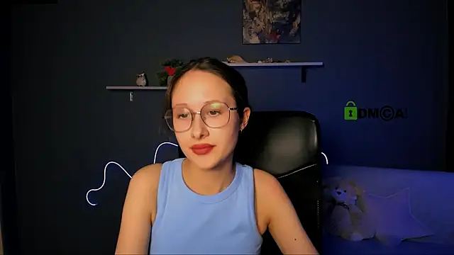 mona cloud online show from 03/22/25, 03:42