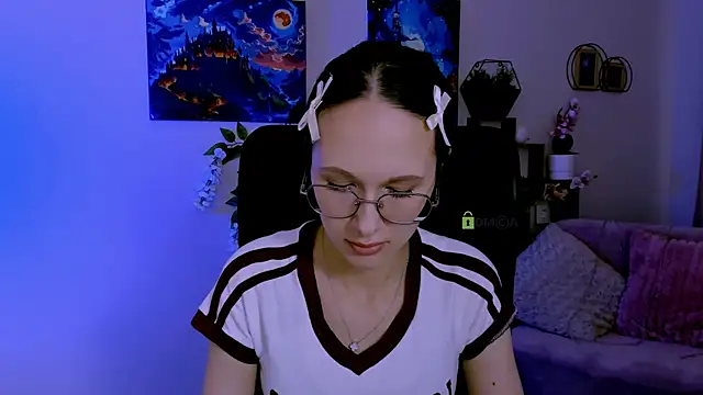 Snapshot of mona_cloud chatting on 07/12/26, 08:37 mona cloud online show from 07/12/26, 08:37