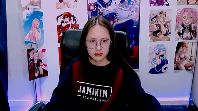 mona cloud online show from 03/09/25, 12:31