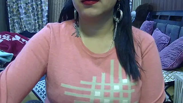 Snapshot of Hot_Anshi120 chatting on 11/19/25, 04:12 Hot Anshi120 online show from 11/19/25, 04:12