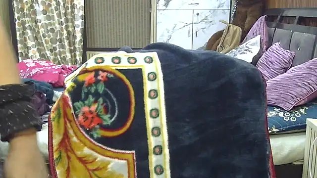 Snapshot of Hot_Anshi120 chatting on 11/21/25, 03:55 Hot Anshi120 online show from 11/21/25, 03:55