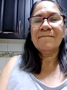 Snapshot of victoria_wayne chatting on 09/26/25, 10:11 victoria wayne online show from 09/26/25, 10:11