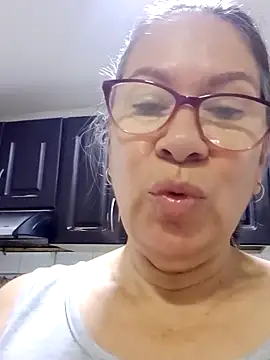 Snapshot of victoria_wayne chatting on 10/11/25, 10:16 victoria wayne online show from 10/11/25, 10:16