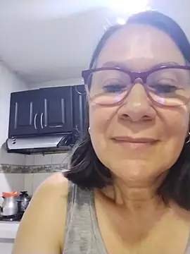 victoria wayne online show from 05/27/26, 10:22