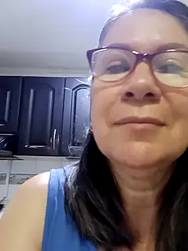 Snapshot of victoria_wayne chatting on 09/19/25, 09:57 victoria wayne online show from 09/19/25, 09:57