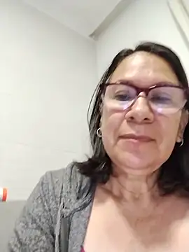 victoria wayne online show from 06/07/26, 09:03
