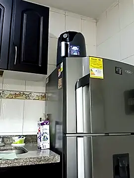 Snapshot of victoria_wayne chatting on 03/12/25, 06:22 victoria wayne online show from 03/12/25, 06:22