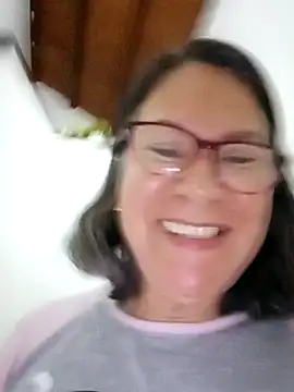 Snapshot of victoria_wayne chatting on 10/25/25, 10:36 victoria wayne online show from 10/25/25, 10:36