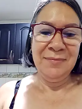 victoria wayne online show from 02/08/26, 09:40