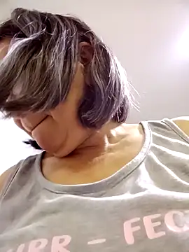 victoria wayne online show from 04/06/26, 10:27