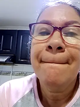 Snapshot of victoria_wayne chatting on 10/01/25, 10:09 victoria wayne online show from 10/01/25, 10:09