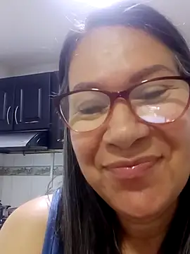 Snapshot of victoria_wayne chatting on 10/02/25, 10:18 victoria wayne online show from 10/02/25, 10:18