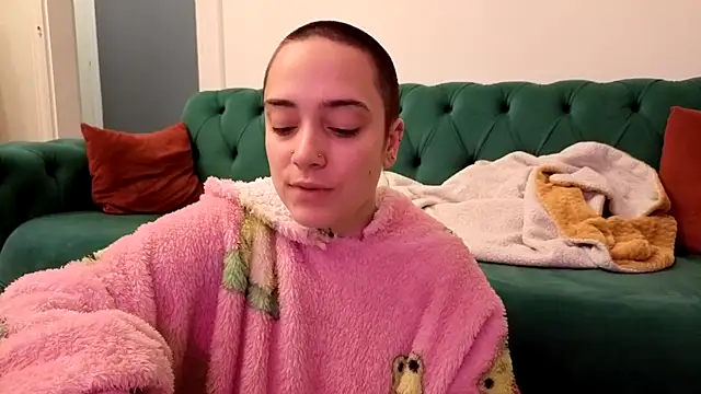 OllympeKaii online show from 11/07/25, 03:55