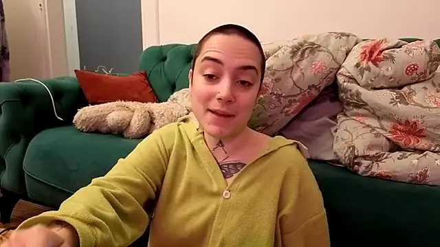 OllympeKaii online show from 11/12/25, 05:33