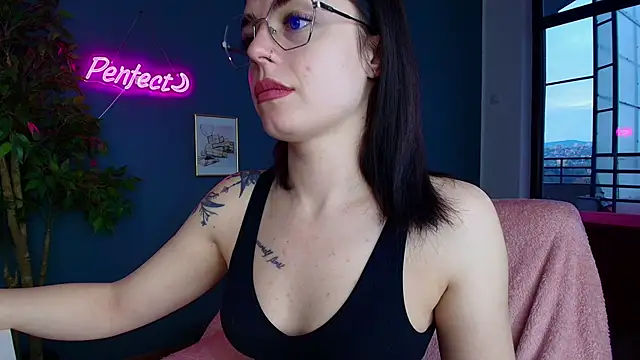 Perfect Moans online show from 04/13/26, 04:05