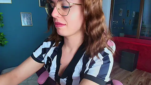 Snapshot of Perfect_Moans chatting on 01/10/26, 10:16 Perfect Moans online show from 01/10/26, 10:16