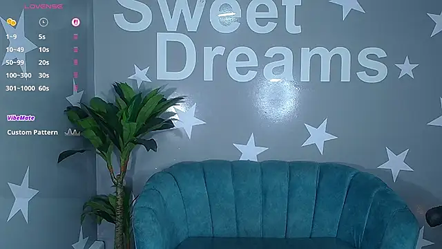 emma wockll t online show from 11/20/25, 01:12