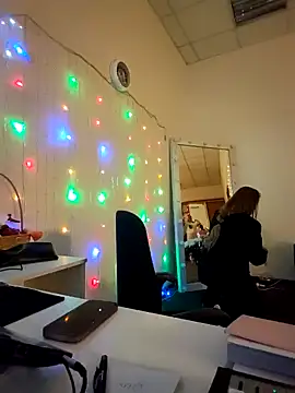 Juicy PeachLux online show from 04/01/26, 02:36