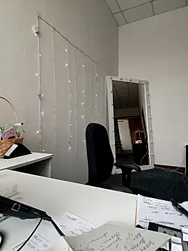 Juicy PeachLux online show from 03/20/25, 06:52