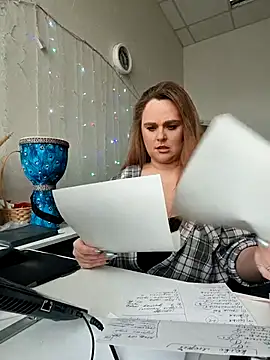 Juicy PeachLux online show from 03/21/26, 06:58