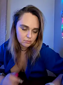 Juicy PeachLux online show from 03/18/25, 08:26