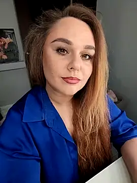 Juicy PeachLux online show from 11/23/25, 06:56