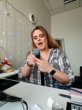 Juicy PeachLux online show from 03/27/26, 08:26