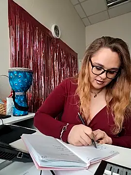 Juicy PeachLux online show from 11/16/25, 07:46