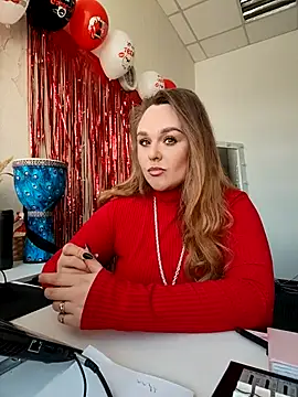 Juicy PeachLux online show from 03/01/26, 07:41