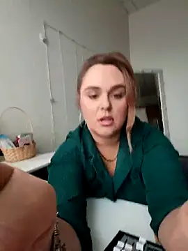 Juicy PeachLux online show from 03/16/25, 08:43