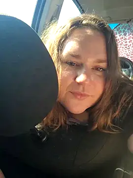 Bigmouthbitch online show from 11/18/25, 06:11