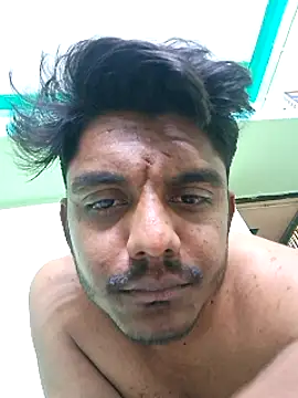 Snapshot of skyy2512 chatting on 03/15/25, 09:49 skyy2512 online show from 03/15/25, 09:49