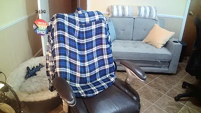 superbearboss online show from 03/26/26, 07:45