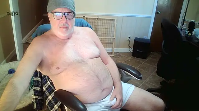 superbearboss online show from 11/11/25, 05:30