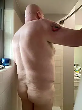 superbearboss online show from 02/10/26, 02:27