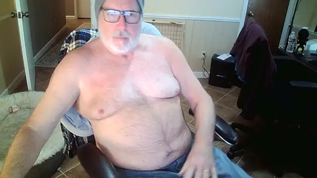 superbearboss online show from 12/03/25, 05:34