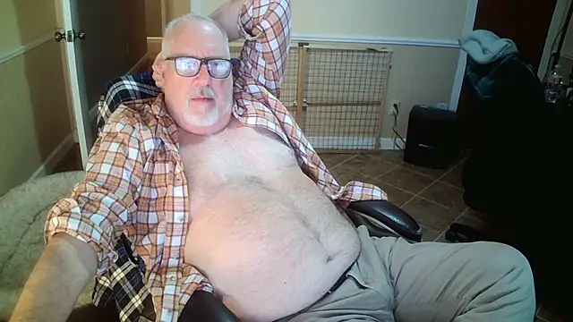 superbearboss online show from 11/01/25, 04:30