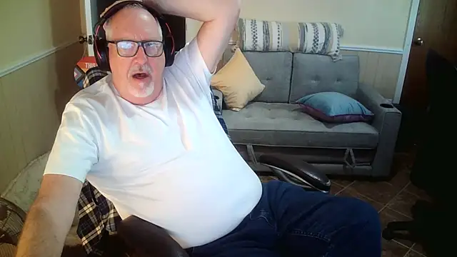 superbearboss online show from 03/31/26, 05:26