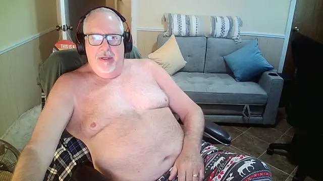 superbearboss online show from 04/02/26, 03:41