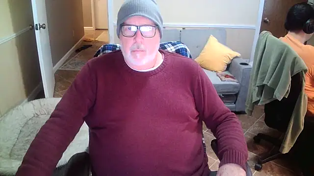 superbearboss online show from 12/15/25, 08:14