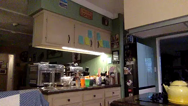 superbearboss online show from 12/05/25, 02:37