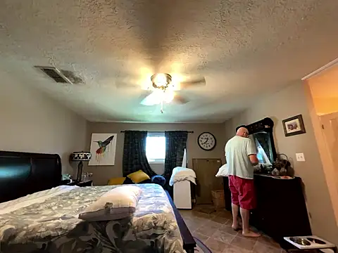 superbearboss online show from 03/12/26, 05:39