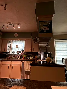 superbearboss online show from 11/26/25, 06:41