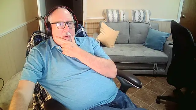 superbearboss online show from 04/14/26, 06:35